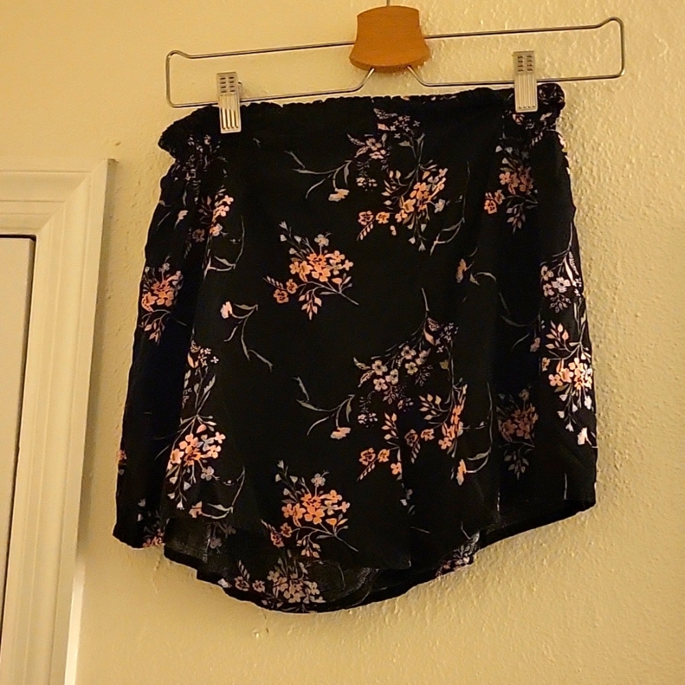 Truth + Theory Fun Shorts